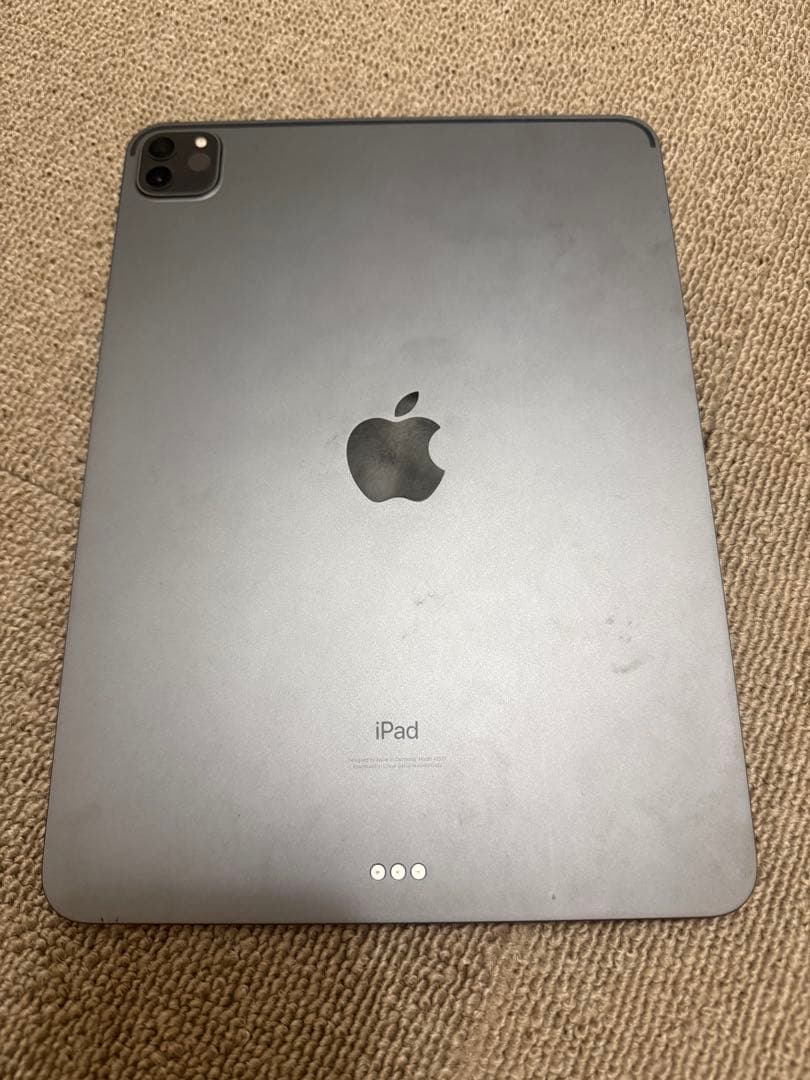 iPad Pro 11インチ　スペースグレー マジックキーボード・ペンシル付き