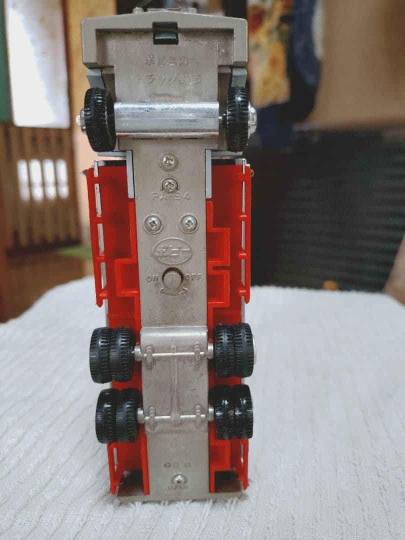 ポピニカトラック野郎一番星超合金ミニカー