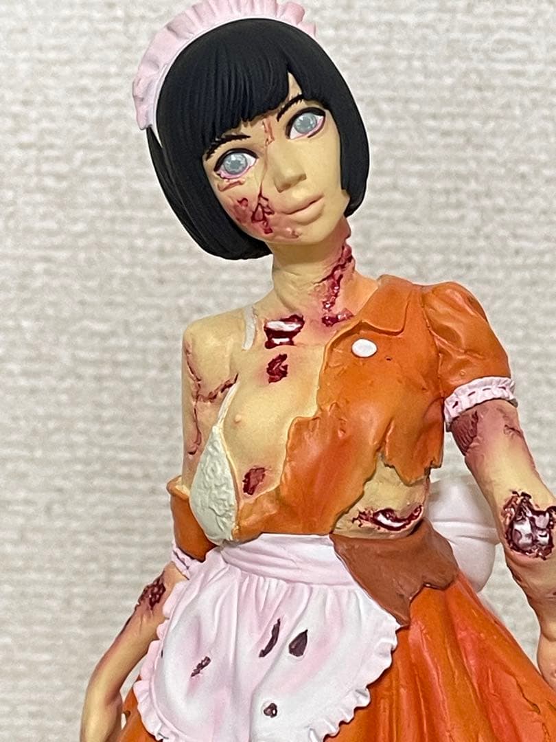 ゾンビーガール　ポリストーンフィギュア ジャンク品