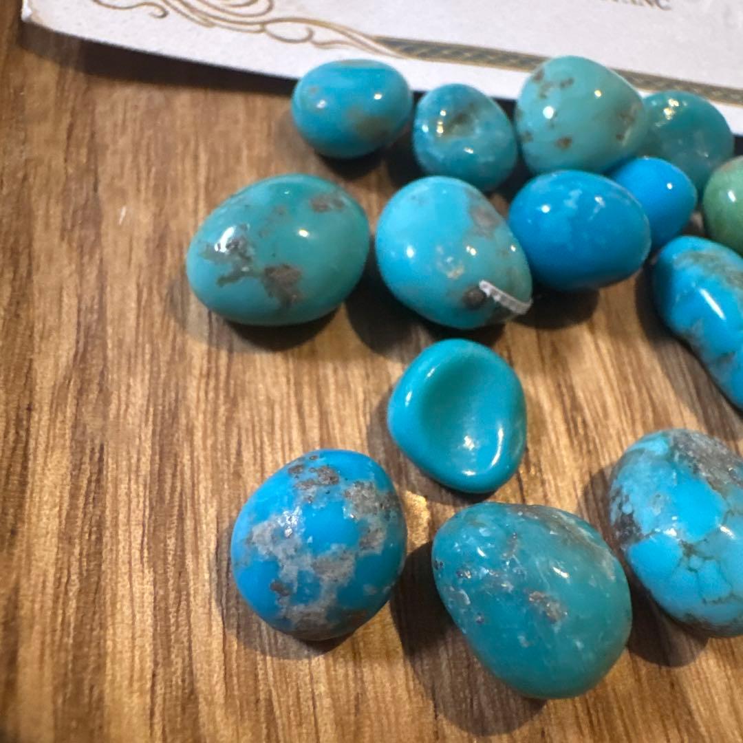 キャッスルドームターコイズ　ルース 約20個 証明書付き