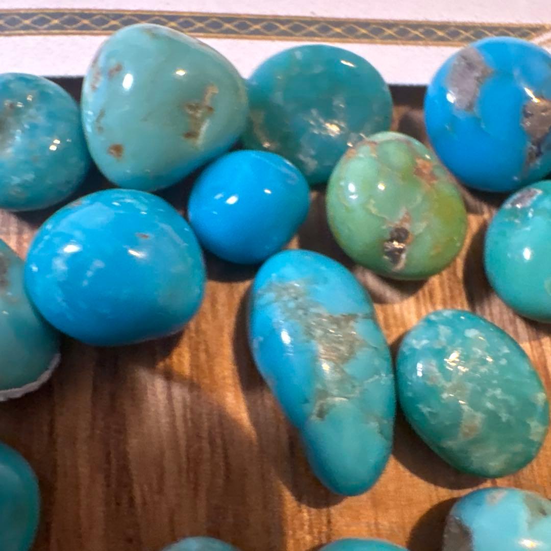 キャッスルドームターコイズ　ルース 約20個 証明書付き
