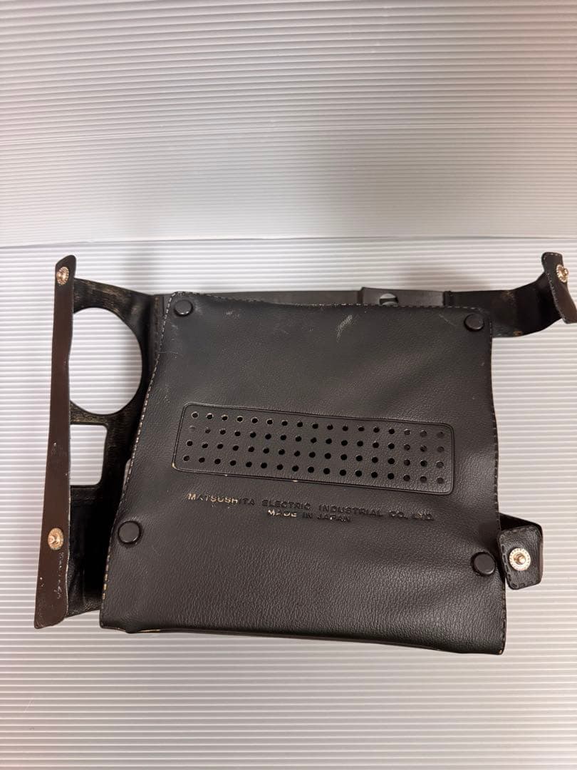 d*3様 希少 ナショナル：パナソニック ラジオ クーガ RF-877