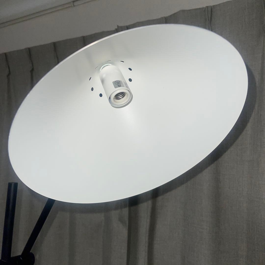 Steel × Marble コンテンポラリー フロアライト、3月中まで