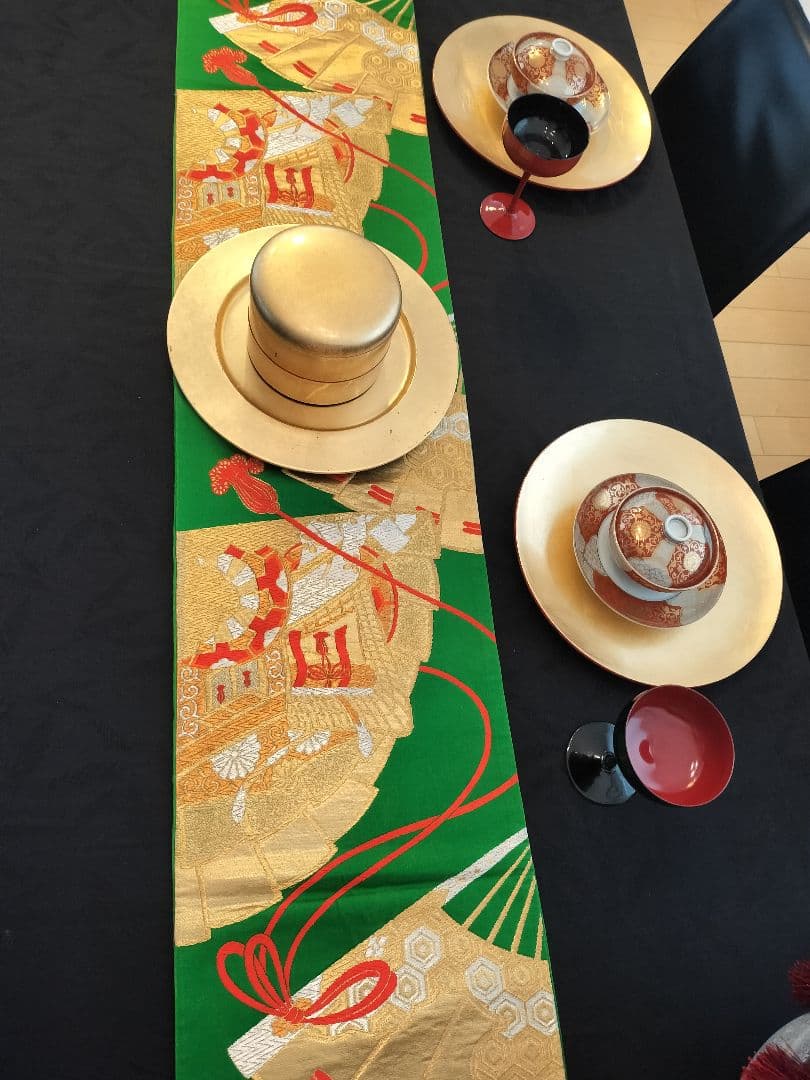 A905★高級‼️豪華刺繍‼️袋帯テーブルランナー2m