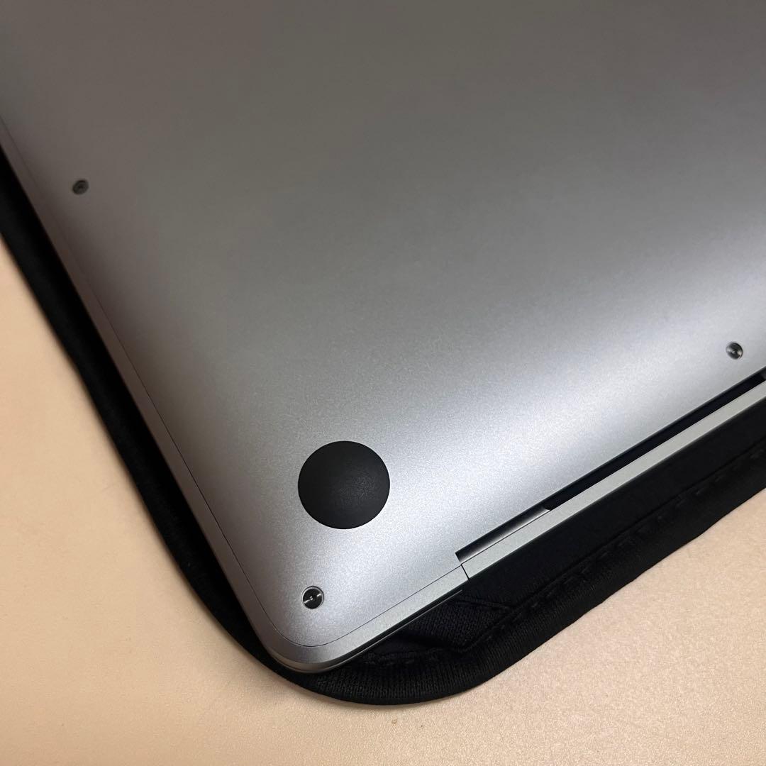［しょぴ］Apple Macbook Air M1チップ搭載 2020