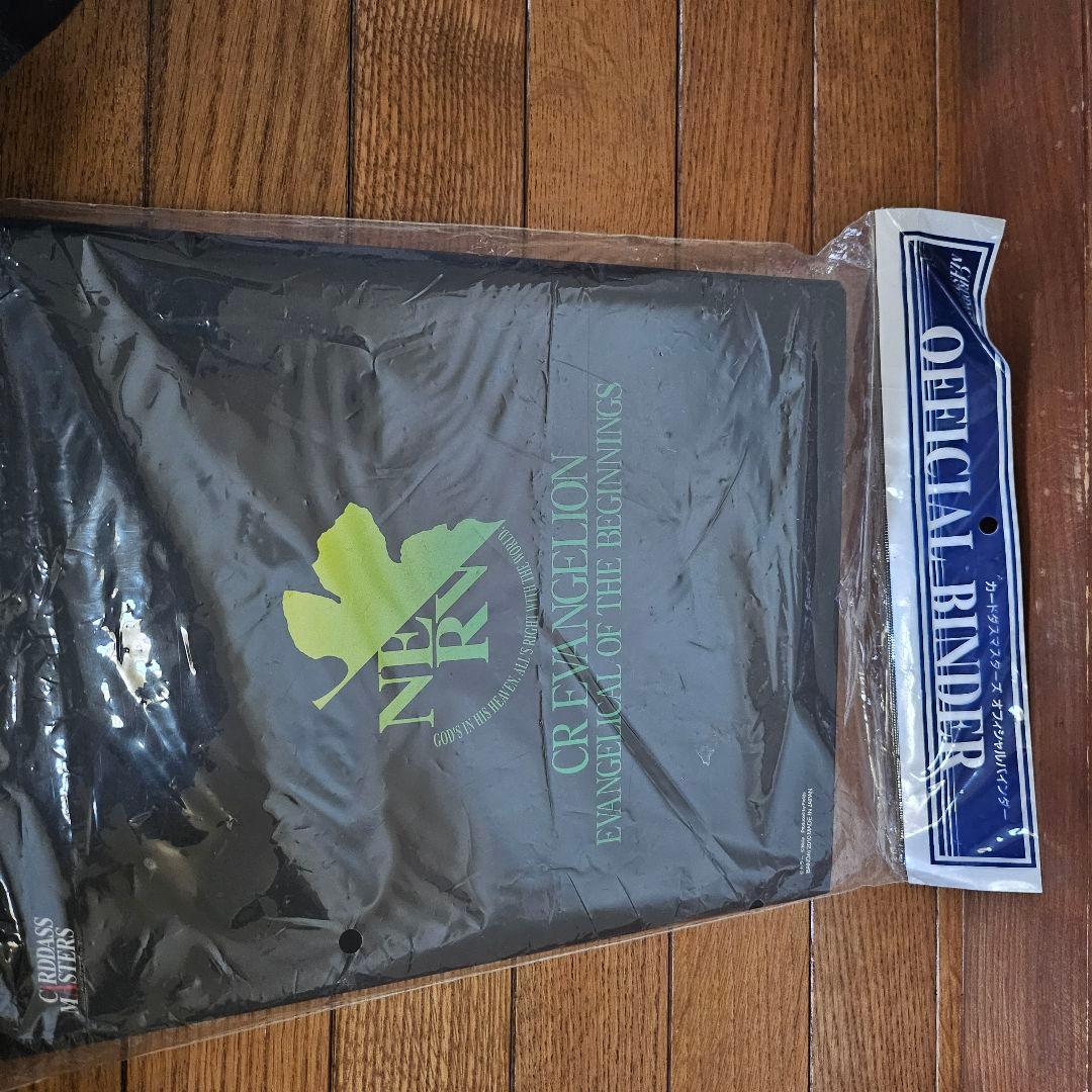 カードダスマスターズ　CRヱヴァンゲリヲンオフィシャルバインダー　　カード付き
