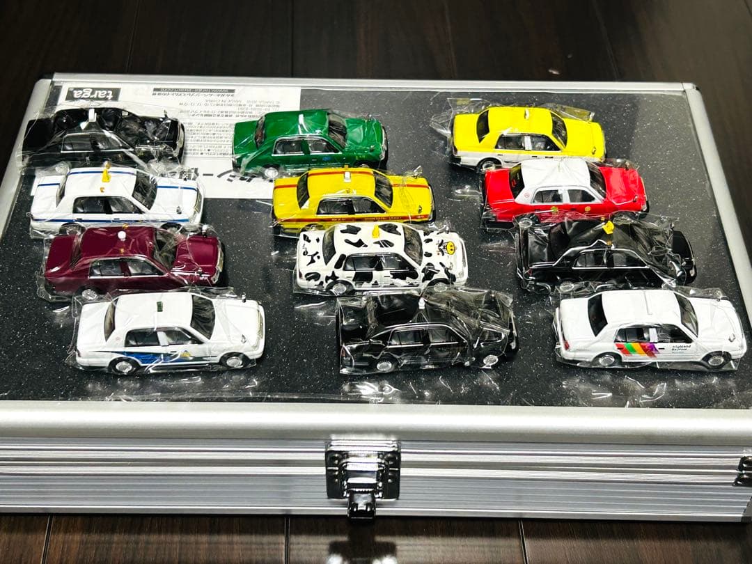 【未使用】タルガ タッカー 1/64 タクシー倶楽部 プレミアムコレクション