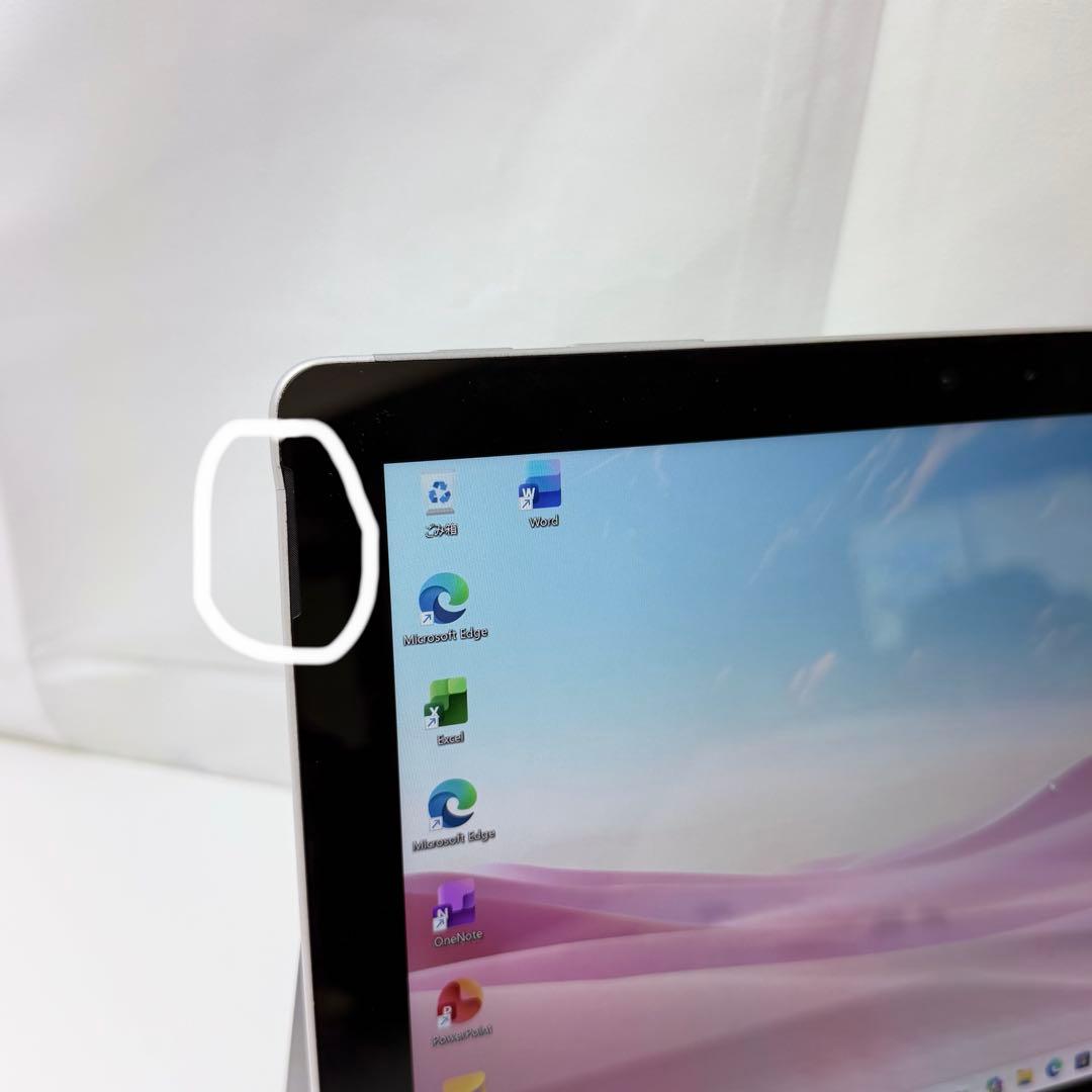 良品 Surface Go RAM 8GB / SSD 128GB