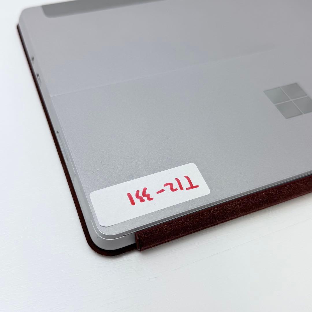 良品 Surface Go RAM 8GB / SSD 128GB