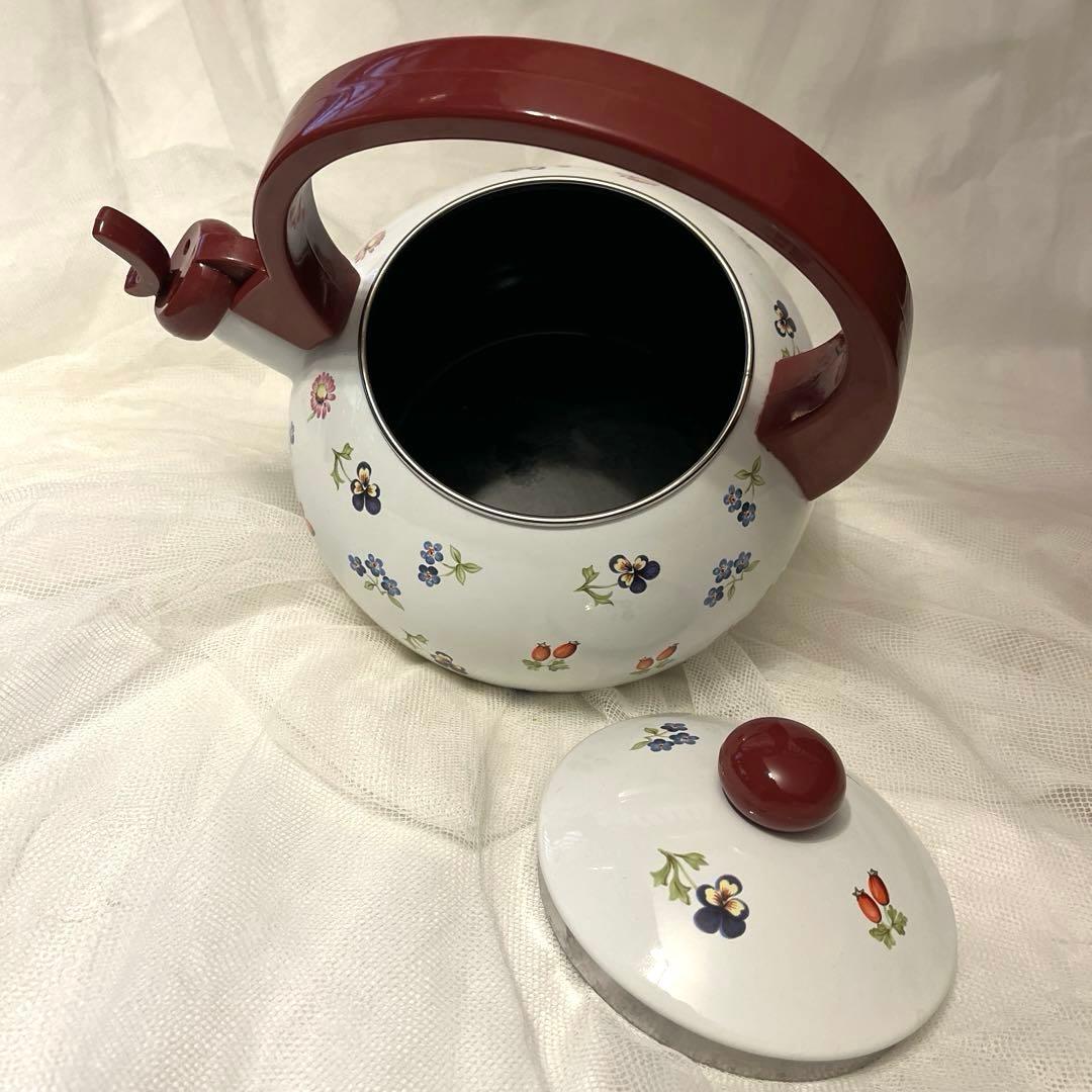 ビレロイ＆ボッホ　Villeroy & Boch 水切りボウル　ケトル