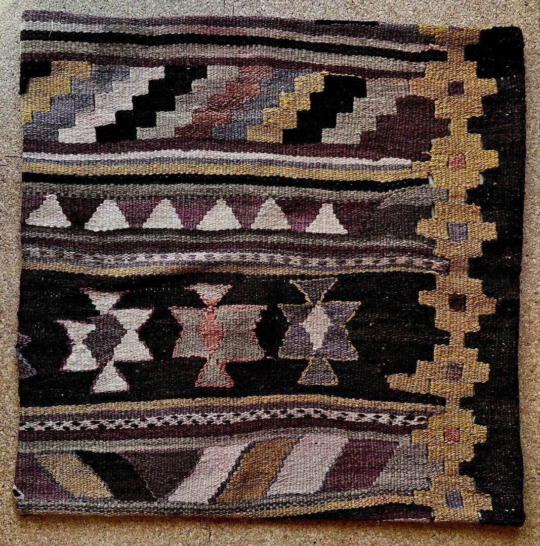 【未使用】オールドキリム幾何学模様 クッションカバー（約53×53cm）