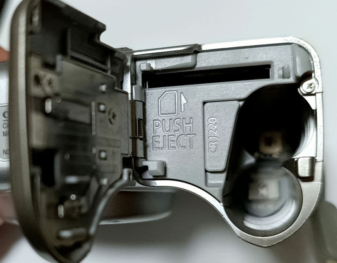 値下げ中 【ジャンク品】Canon PowerShot A530 デジタルカメラ