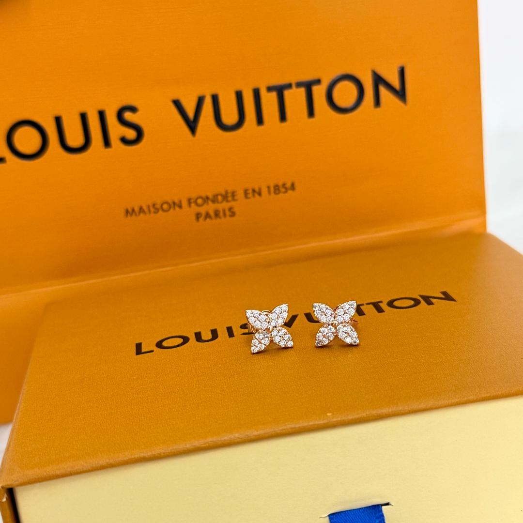 ピアス スター ブロッサム