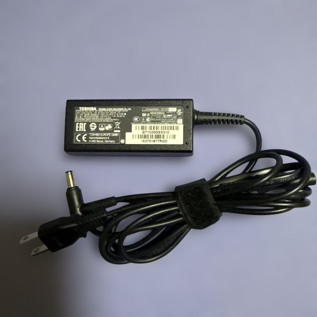 【i5第8世代】軽量ノートパソコン Dynabook SSD Win11 8GB