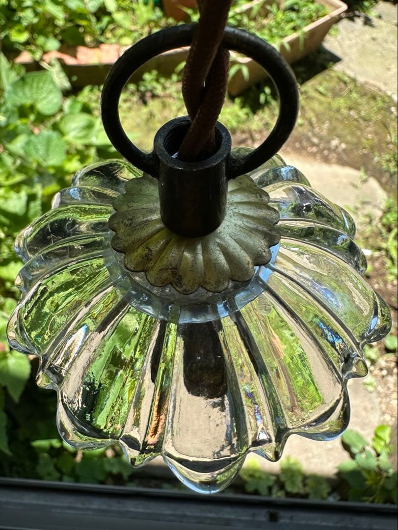 1900年代 フランス アンティーク 可愛らしい小さなお花のアトリエランプ＊