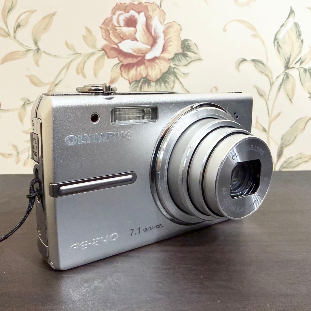 ⭐︎XDピクチャーカード付⭐︎オリンパス デジカメ コンデジ FE-240
