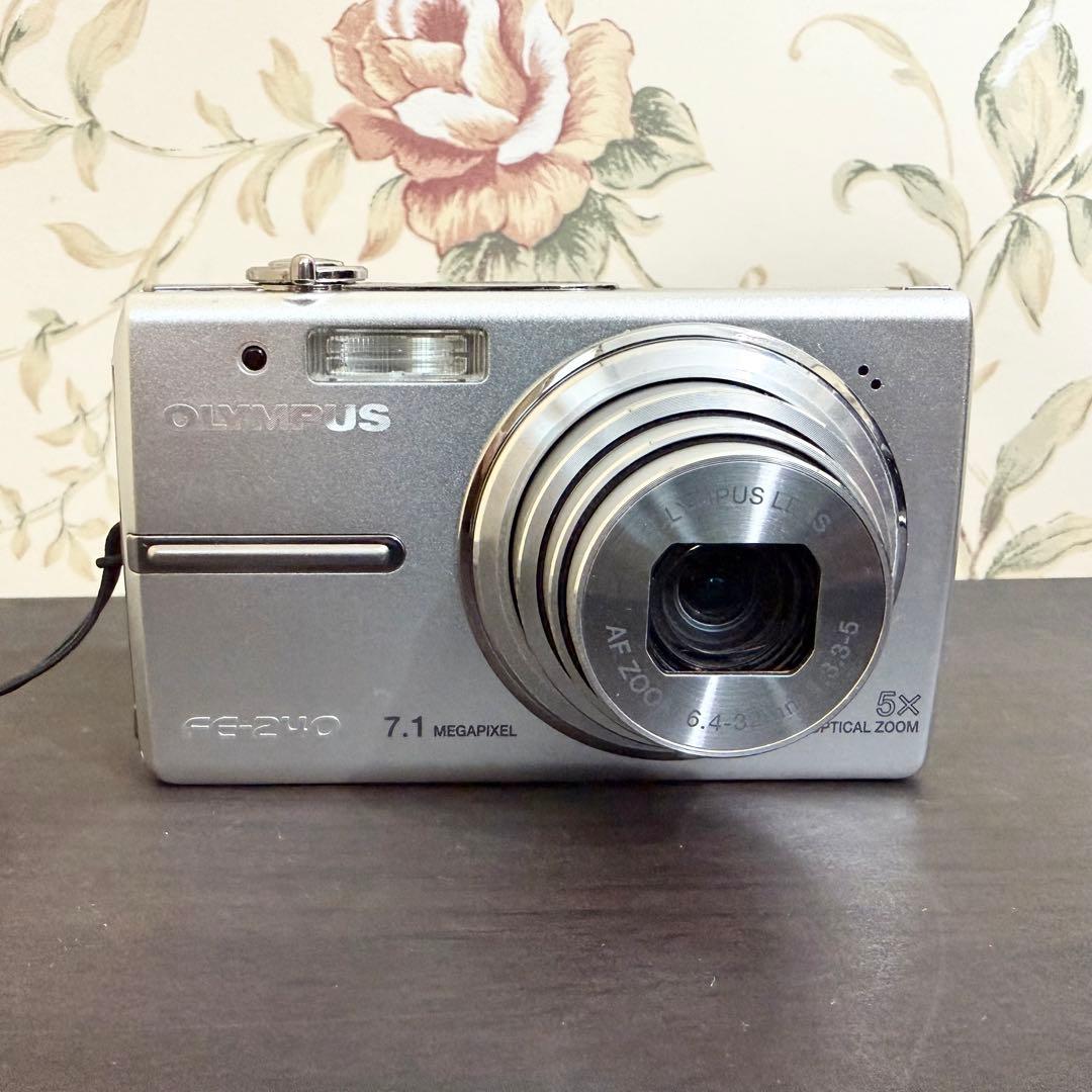⭐︎XDピクチャーカード付⭐︎オリンパス デジカメ コンデジ FE-240