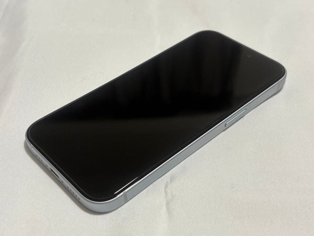 iPhone 15 128GB ブルー SIMフリー 美品