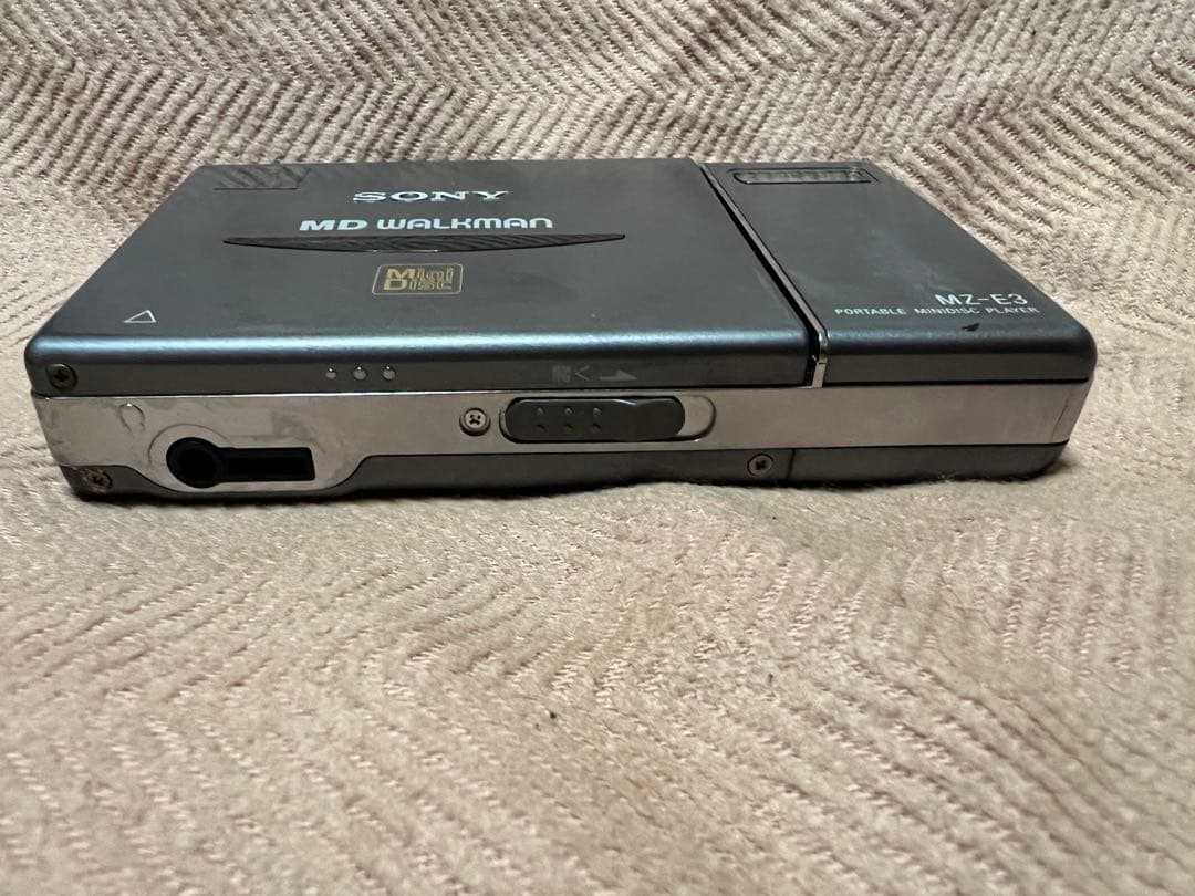 SONY ソニー　MD ウォークマンWALKMAN MZ-E3