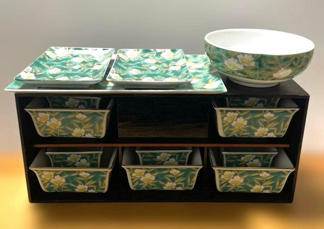 値下げ 有田焼 名宝窯 金彩草花綿和皿 和食器 14点セット