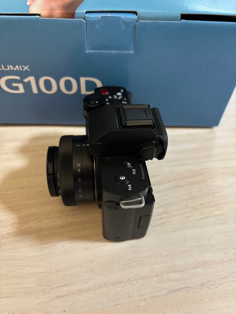 LUMIX DC-G100DV ミラーレス一眼 ブラック