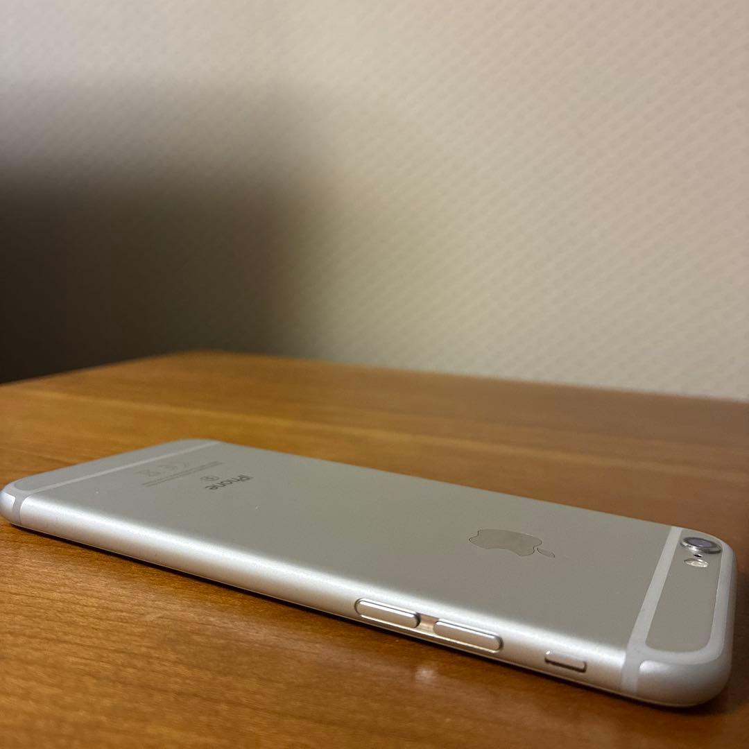 Apple iPhone6s 本体　 シルバー　初期化済み