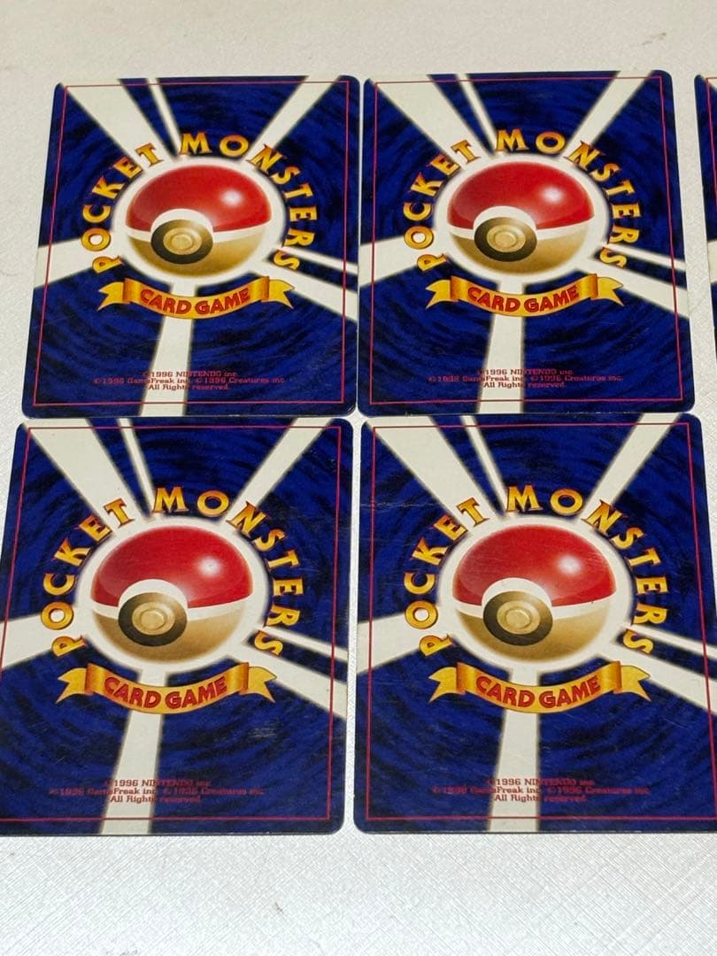 ポケモンカード旧裏　遊戯王バンダイ版