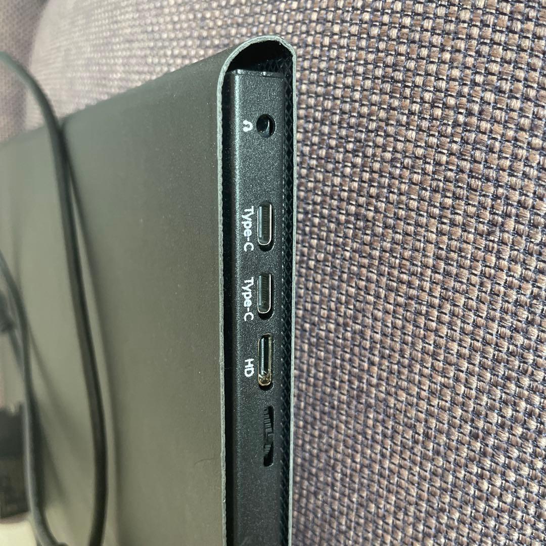 ポータブルゲーミングモニター