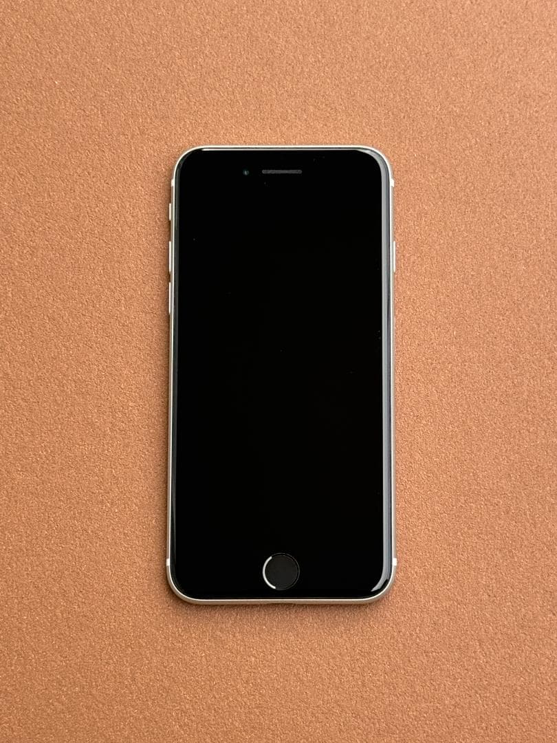 iPhoneSE2 第2世代 64GB SIMフリー 87% A105