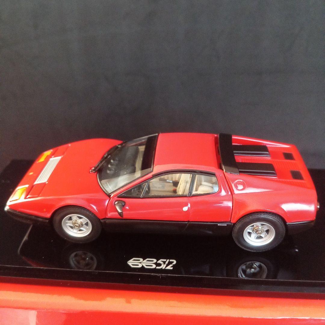 ミニカー京商　フェラーリ512BB　レッド 　ベージュインテリア　1/43