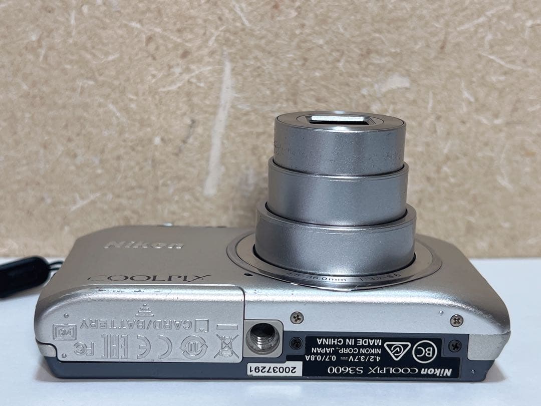 Nikon COOLPIX S3600コンパクトデジタルカメラ ジャンク