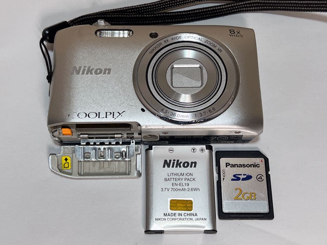 Nikon COOLPIX S3600コンパクトデジタルカメラ ジャンク