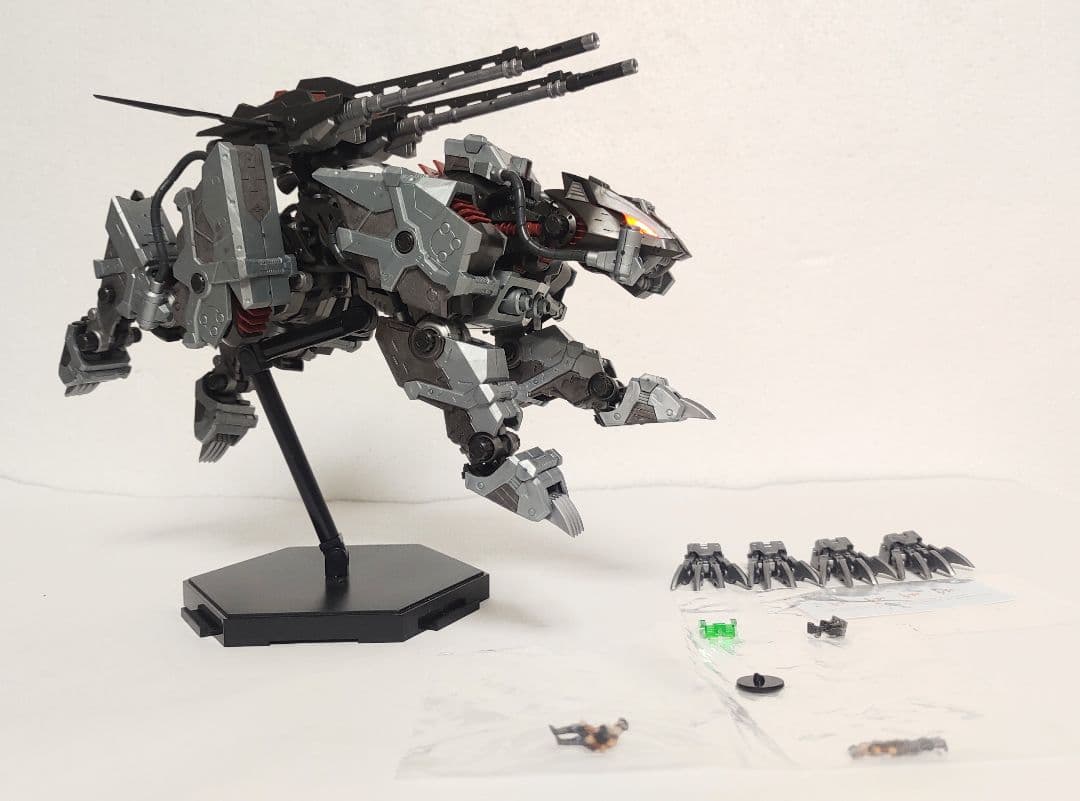 コトブキヤ　HMM 　ライトニングサイクス　アーバイン仕様　ゾイド　ZOIDS