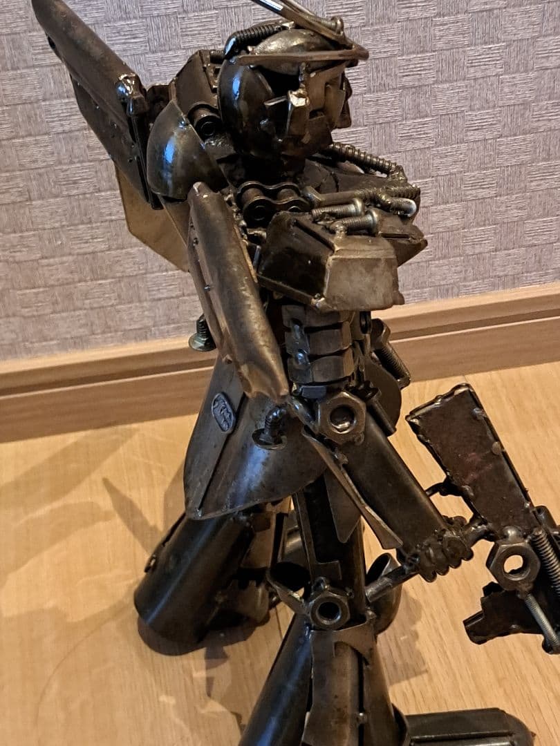 廃材　メタルアート　ガンダム　鉄　アイアンアート