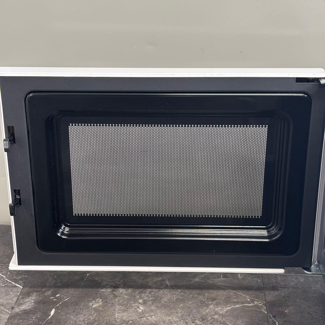 ＊送料込！2022年製 東芝 フラット電子レンジ ER-WM17（W）