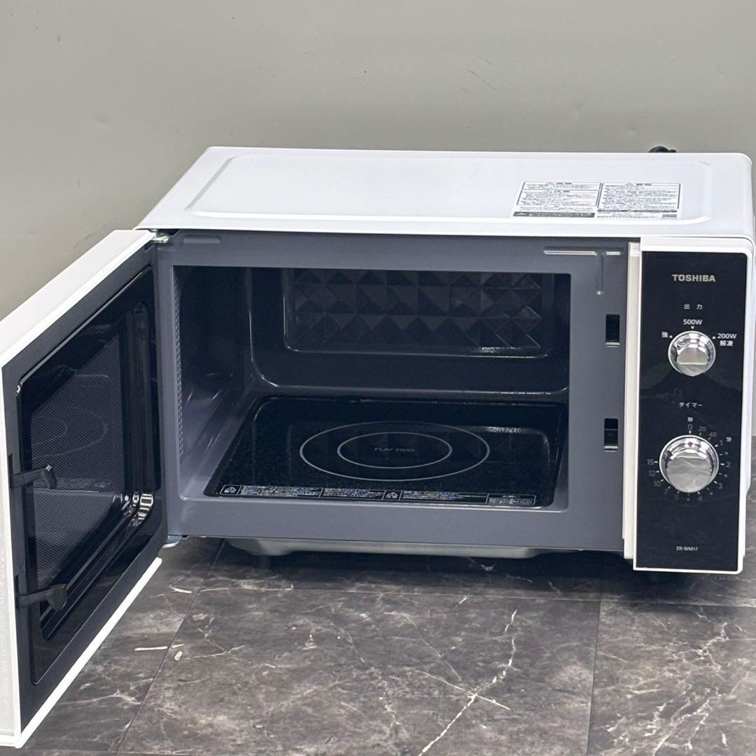 ＊送料込！2022年製 東芝 フラット電子レンジ ER-WM17（W）