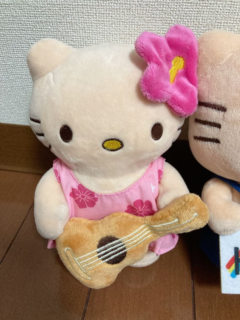 ハローキティ ハワイ ぬいぐるみ 4体セット 日焼け キティちゃん ハイビスカス