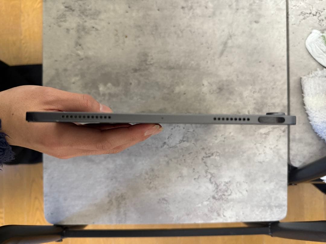 iPad Air4 apple Wi-Fiモデル　64GB