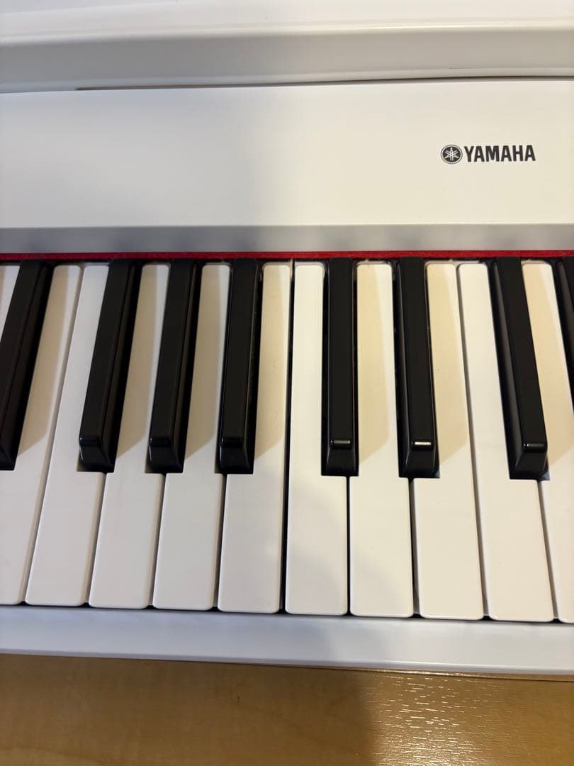 ヤマハYAMAHA piaggero NP-32 ホワイト スタンド・保証書付き