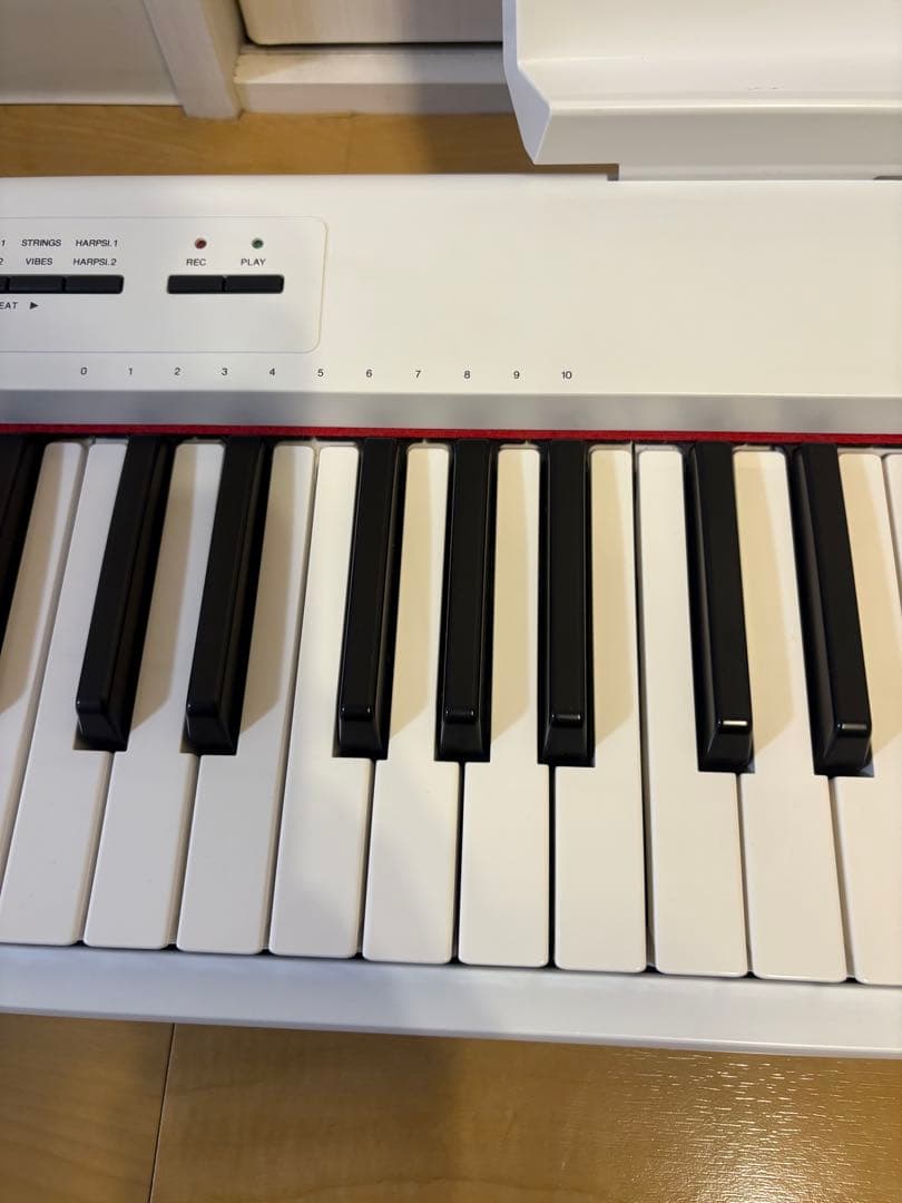 ヤマハYAMAHA piaggero NP-32 ホワイト スタンド・保証書付き