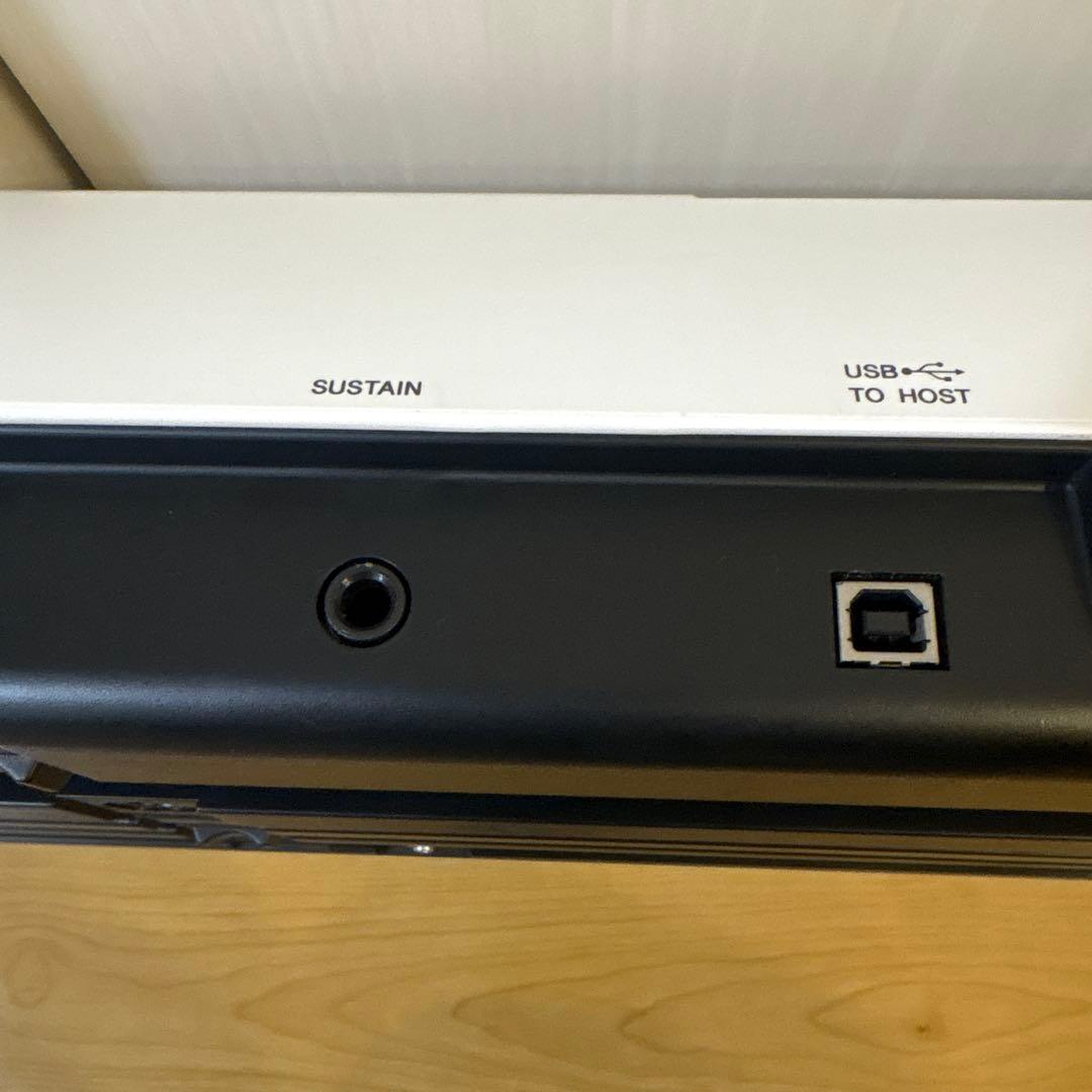 ヤマハYAMAHA piaggero NP-32 ホワイト スタンド・保証書付き