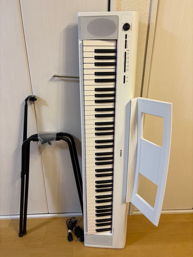 ヤマハYAMAHA piaggero NP-32 ホワイト スタンド・保証書付き