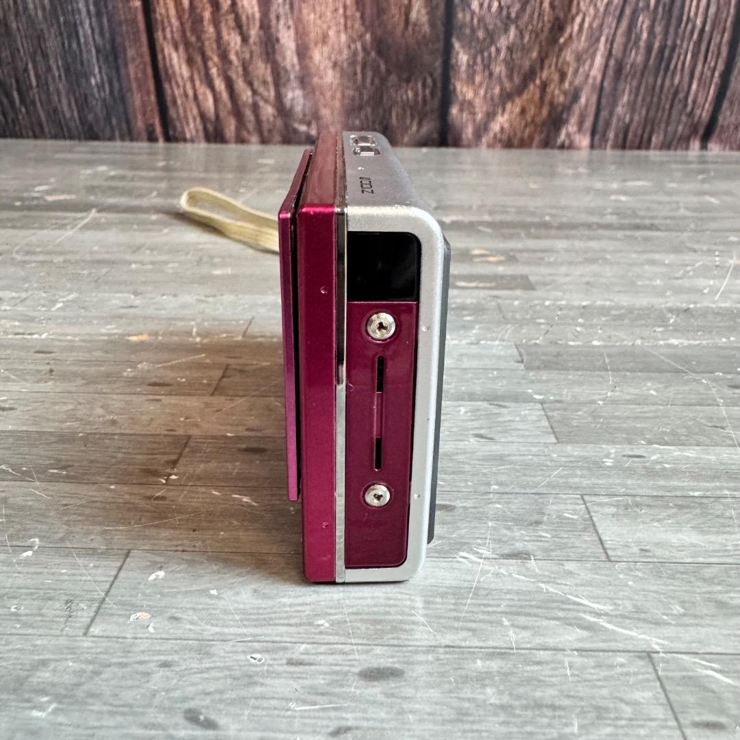 富士フィルム FINEPIX Z100fd コンパクトデジタルカメラ 動作未確認