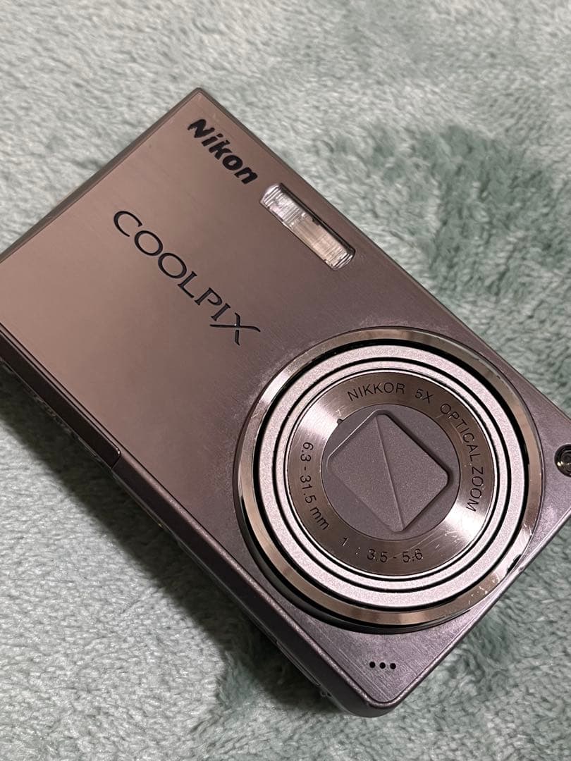 【美品】Nikon COOLPIX S550 デジタルカメラ