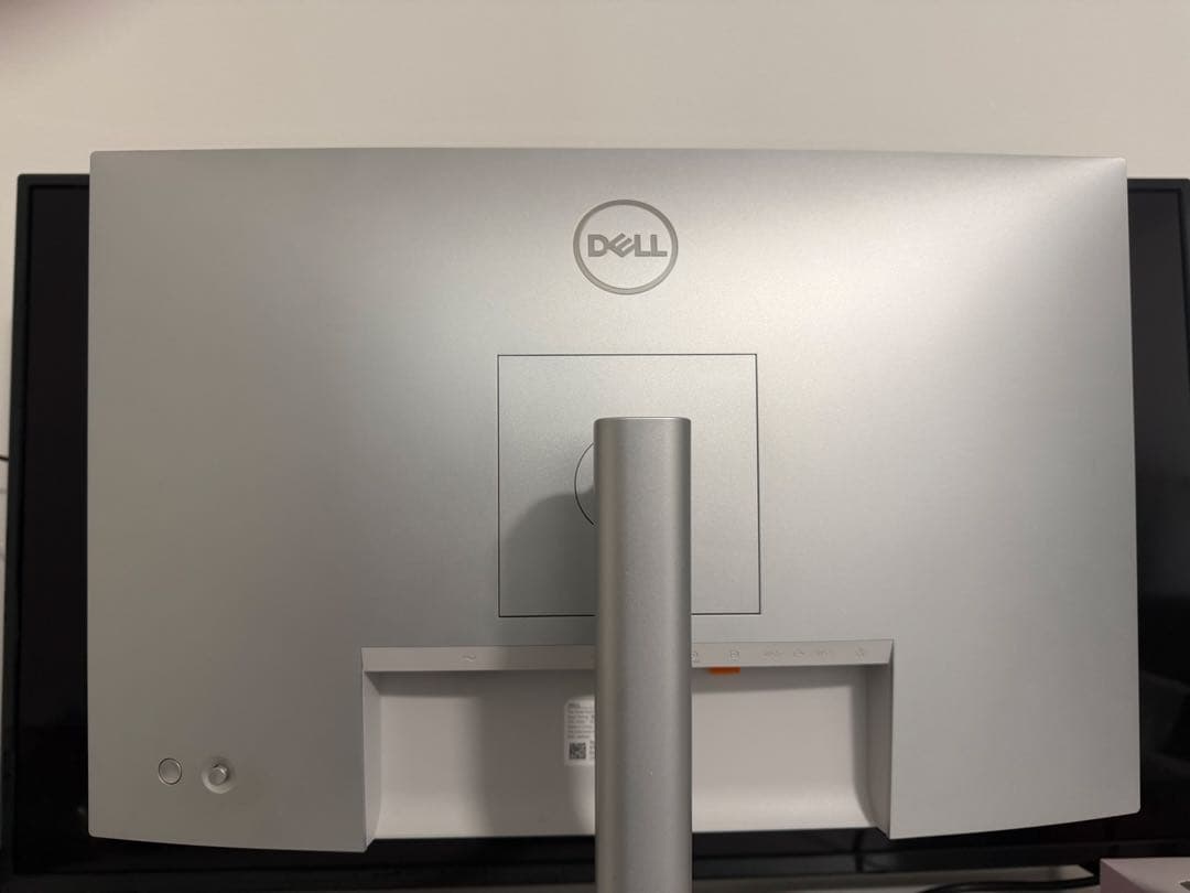 Dell U2421E 24.1インチ USB-Cハブ モニター IPSパネル