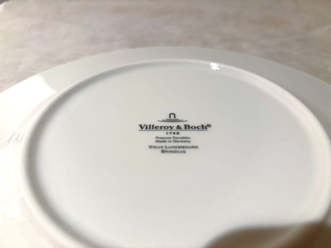 【新品　入手困難】Villeroy&Boch 白 青 ２枚セット 22cm