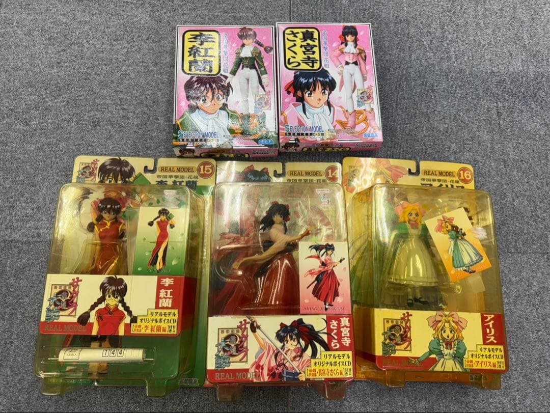 セレクションモデルシリーズ01 サクラ大戦　サクラ大戦　リアルモデル3体　セット