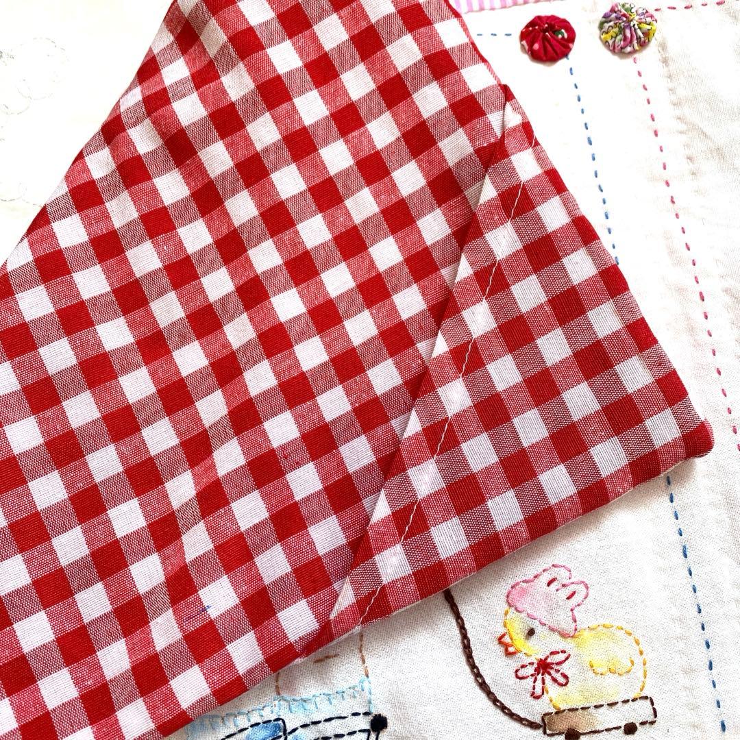 ベビーナーサリーアンティーク風/アニマル刺繍/パッチワークキルトタペストリー