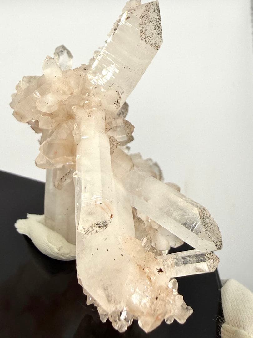 ピンク　サマディ　クォーツ　原石　鉱物　標本　天然石　水晶　石　ヘマタイト