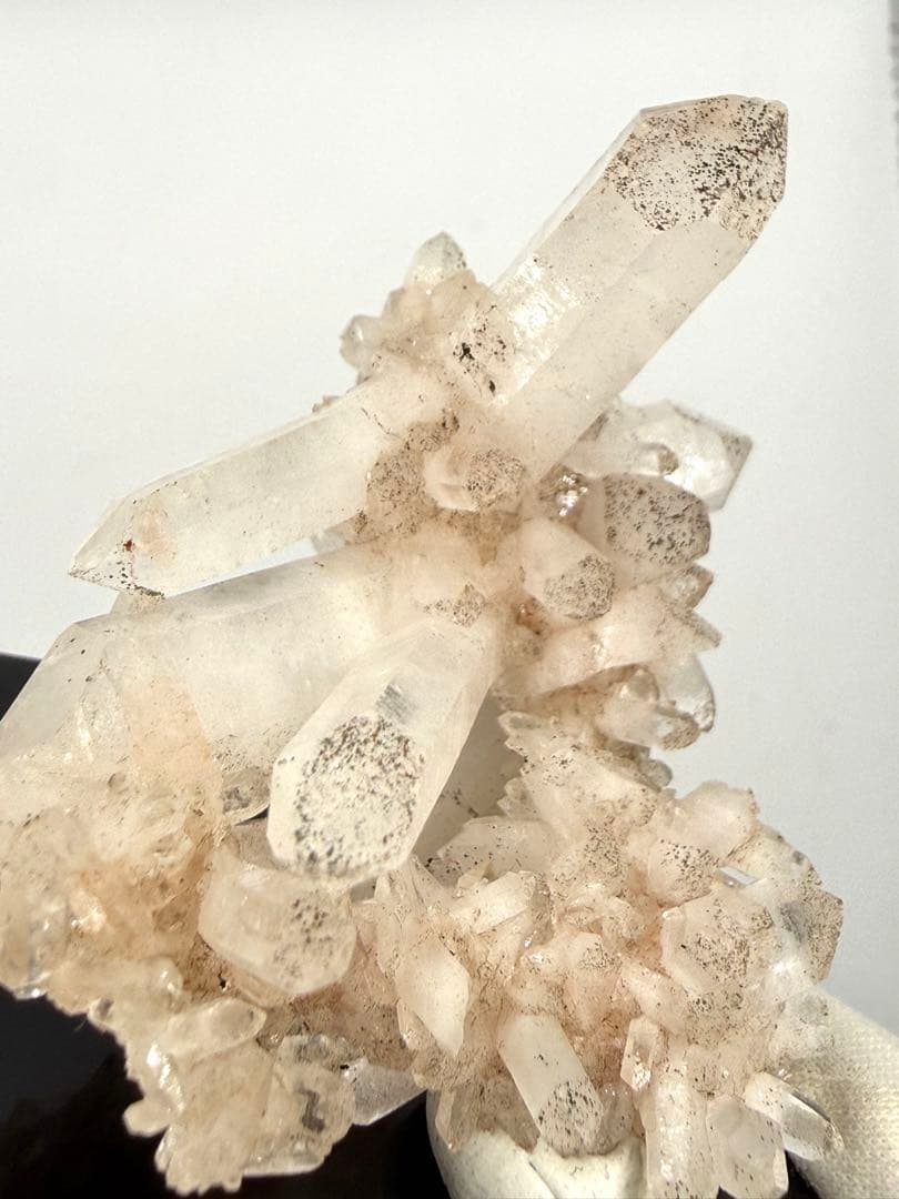 ピンク　サマディ　クォーツ　原石　鉱物　標本　天然石　水晶　石　ヘマタイト